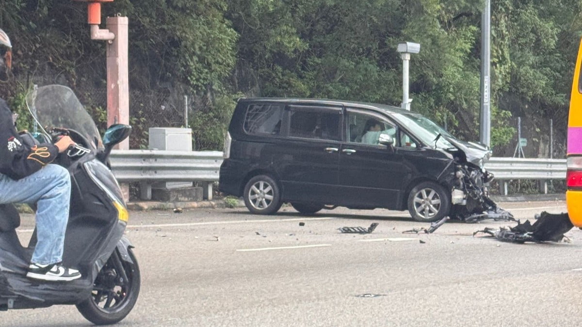 吐露港公路兩車相撞 2人受傷|本地|商業電台 881903
