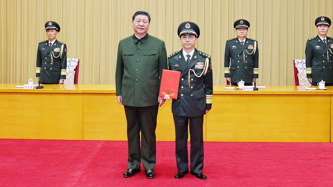 何宏軍獲晉升上將軍銜