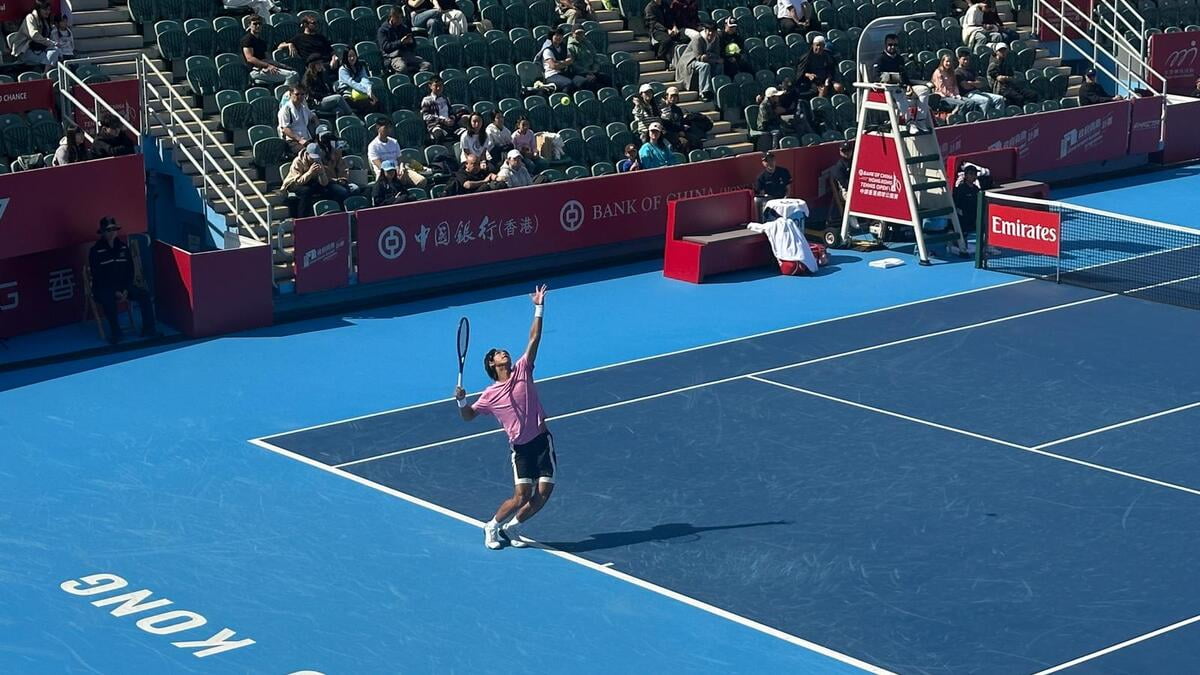 香港網球公開賽資格賽周意直落兩盤勝意大利對手｜本地｜商業電台881903