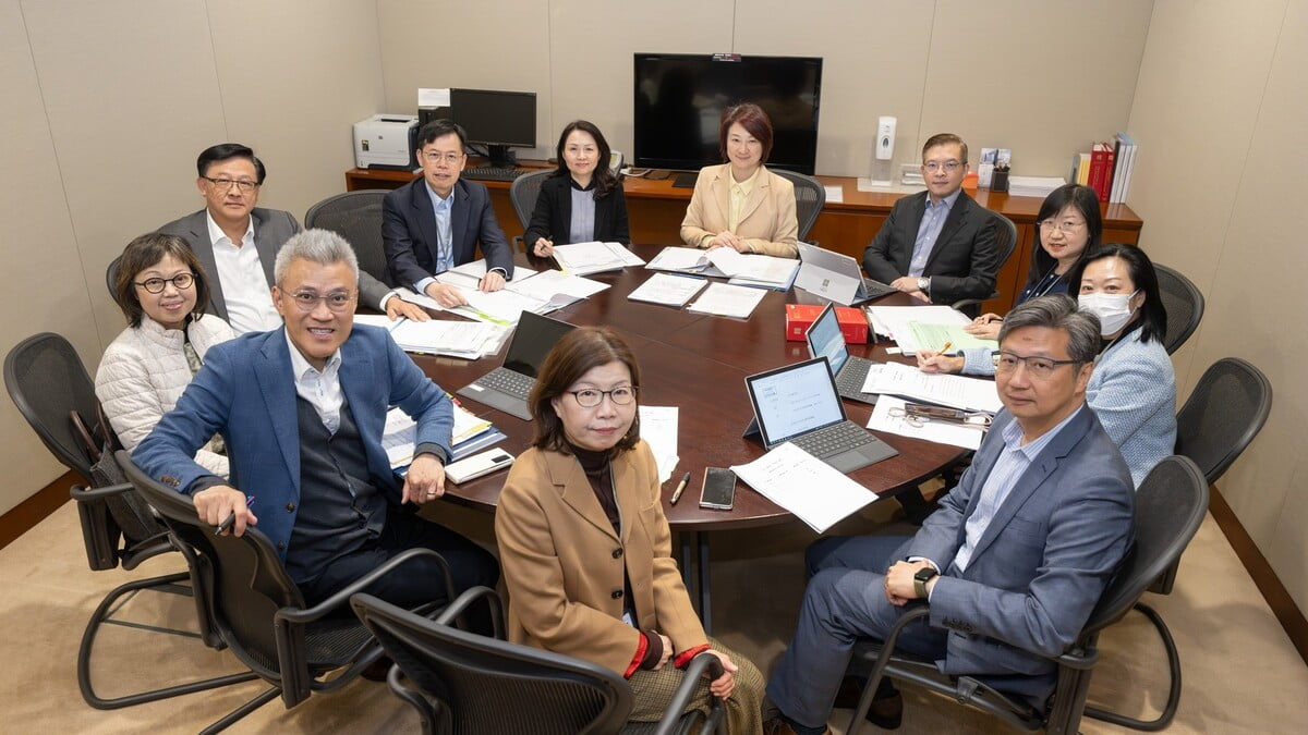 圖：新一屆立法會明日首開大會　李家超將出席發言  李慧琼就本屆立法會首次大會舉行預備會議